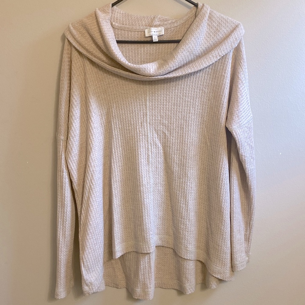 3/$25-lucky Brand sweater